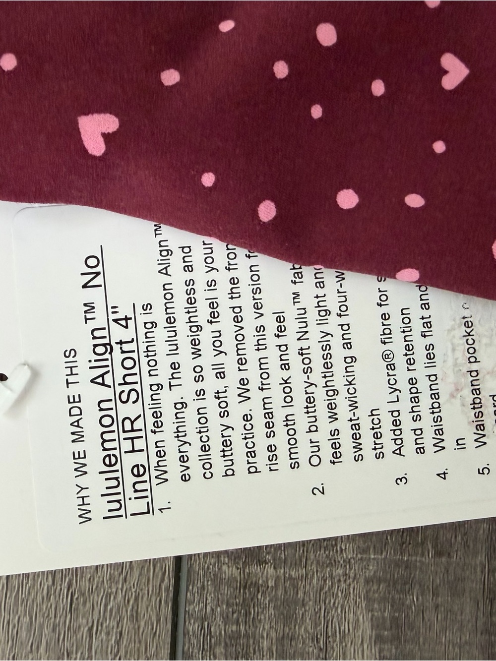 Lululemon NWT Align Shorts with Pink Heart & Dot Print size 0 - Picture 3 of 6